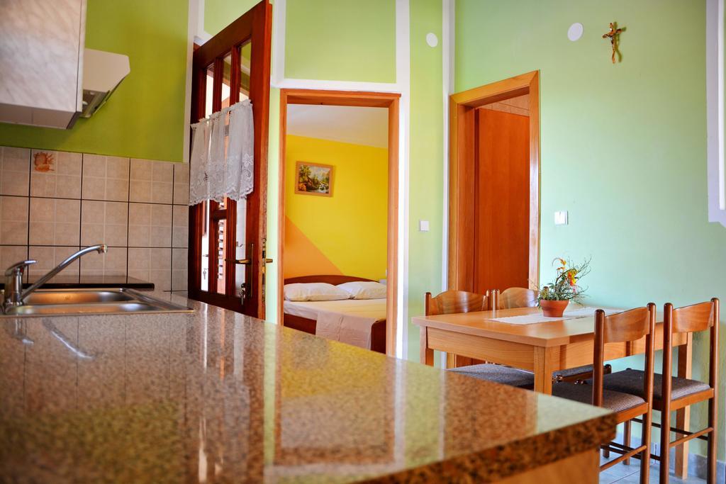 Apartments Joza Vir Exterior foto